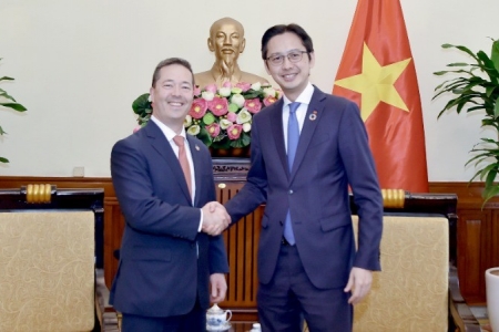 Việt Nam sẵn sàng phối hợp với Hoa Kỳ phát triển ổn định quan hệ kinh tế-thương mại