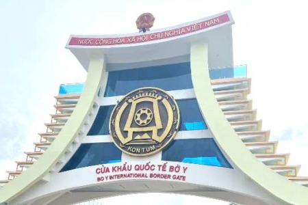 Bắt đối tượng vận chuyển vàng trái phép qua Cửa khẩu quốc tế Pờ Y