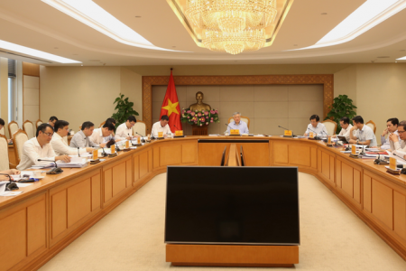 Văn kiện đại hội phải bao quát và quán triệt được tình hình mới, phải rõ việc, rõ nội dung