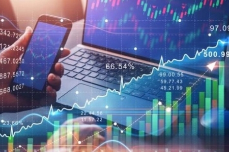 VN-Index hôm nay: Nhà đầu tư tìm kiếm mã cổ phiếu có giá tích lũy để giao dịch