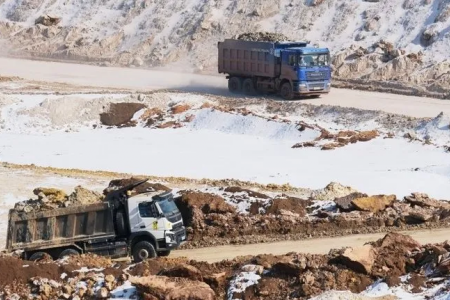 Mỹ - Ukraine ký thoả thuận khoáng sản, chuyển từ hỗ trợ quân sự sang hỗ trợ kinh tế