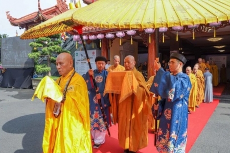 Tôn trí vĩnh viễn xá lợi trái tim Bồ tát Thích Quảng Đức tại Việt Nam Quốc Tự