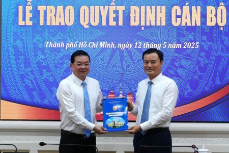 TP. HCM: Trao quyết định bổ nhiệm giám đốc và 6 phó giám đốc Sở Nông nghiệp và Môi trường