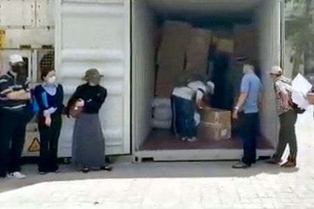 Phát hiện lô hàng giả nhãn hiệu nổi tiếng trị giá hơn 8 tỷ đồng tại cảng Sài Gòn