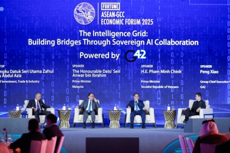 Thủ tướng: Nếu không được chuyển giao, Việt Nam vẫn phải tự chủ phát triển công nghệ cao