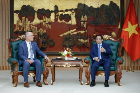 Thủ tướng Phạm Minh Chính tiếp Đoàn Nghị sĩ lưỡng đảng Hạ viện Hoa Kỳ