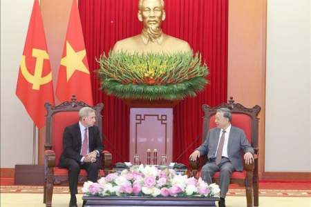 Tập đoàn Qualcomm Hoa Kỳ cam kết sẽ tiếp tục đầu tư thêm vào Việt Nam