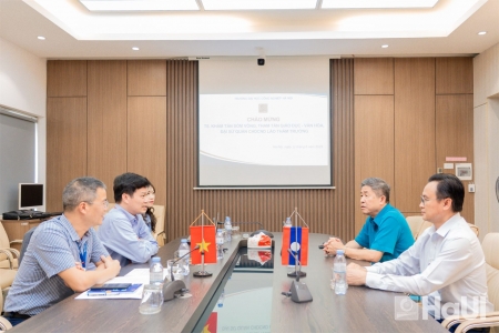 Vun đắp tình hữu nghị Việt Nam - Lào thông qua hợp tác giáo dục và đào tạo