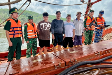 BĐBP tỉnh Kiên Giang phát hiện tàu chở 26.000 lít dầu DO không rõ nguồn gốc