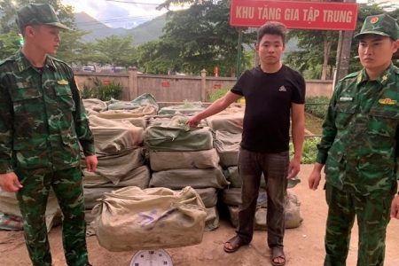 Biên phòng Quảng Ninh liên tiếp bắt giữ gần 3 tấn nầm lợn đông lạnh không rõ nguồn gốc