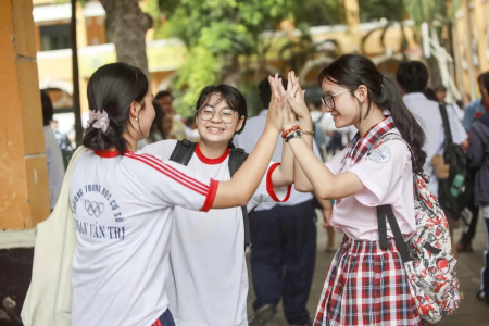 Ngày 23/6, Sở GD&ĐT TP. HCM sẽ công bố điểm thi lớp 10 và kết quả khảo sát vào lớp 6 Trường THCS-THPT Trần Đại Nghĩa