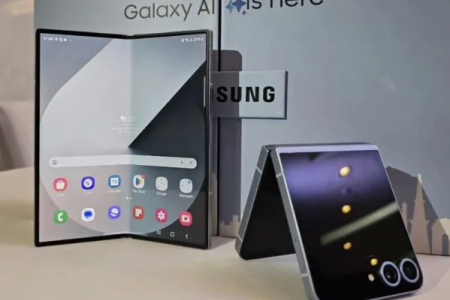 Samsung chính thức chốt lịch ra mắt smartphone màn hình gập mới