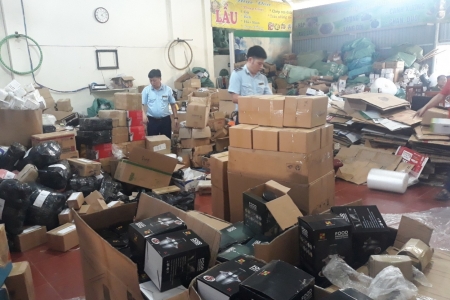 Hàng giả trên sàn thương mại điện tử, mạng xã hội vẫn có diễn biến phức tạp