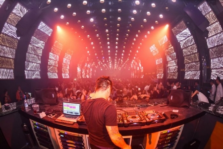 Siết thuế dịch vụ giải trí, hàng hóa gây hại tới 40%: Luật mới áp thuế tiêu thụ đặc biệt từ 2026