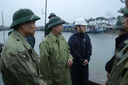Phó Thủ tướng Trần Hồng Hà kiểm tra công tác phòng, chống bão số 3 tại Hải Phòng