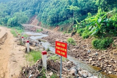 Lào Cai: Tạm ngừng các hoạt động dịch vụ du lịch có nguy cơ mất an toàn trong thời gian bão đổ bộ