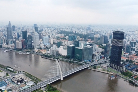 Thị trường BĐS TP. HCM phục hồi tích cực trong 6 tháng năm 2025