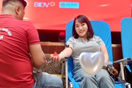 Lan tỏa nghĩa cử cao đẹp từ chương trình “Hành trình Đỏ – 2025” tại Nghệ An