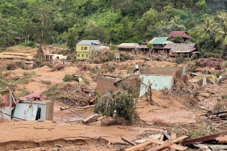 Nguy cơ sạt lở đe dọa hàng trăm hộ dân tại hai bản vùng biên Nghệ An
