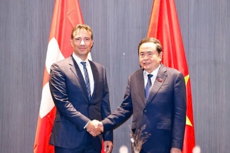 Việt Nam luôn coi trọng phát triển quan hệ hữu nghị với Thụy Sĩ