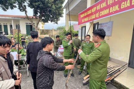 Lào Cai: Cao điểm tổng rà soát và đấu tranh với tội phạm, vi phạm pháp luật về vũ khí, vật liệu nổ, công cụ hỗ trợ và pháo