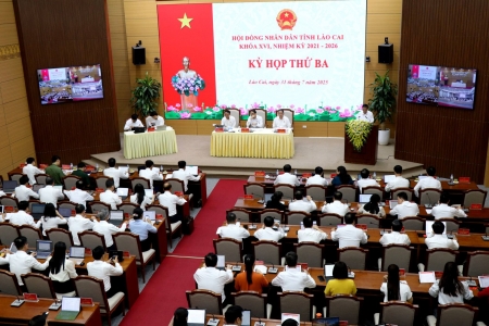 Lào Cai thông qua Nghị quyết điều chỉnh mục tiêu tăng trưởng kinh tế (GRDP) năm 2025 đạt 8,5% trở lên