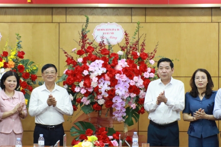 Gặp mặt Hội đồng hương Bắc Ninh - Bắc Giang tại Hà Nội và các tướng lĩnh quân đội, công an