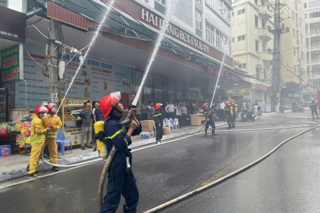 Thực tập phương án chữa cháy và cứu nạn cứu hộ tại Khách sạn Các Hoàng tử Cát Bà