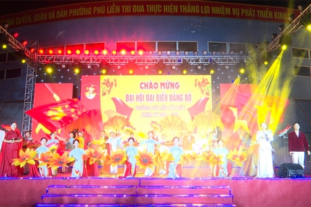 Chương trình nghệ thuật “Phù Liễn đón bình minh” chào mừng Đại hội đại biểu Đảng bộ phường Phù Liễn lần thứ I, nhiệm kỳ 2025–2030