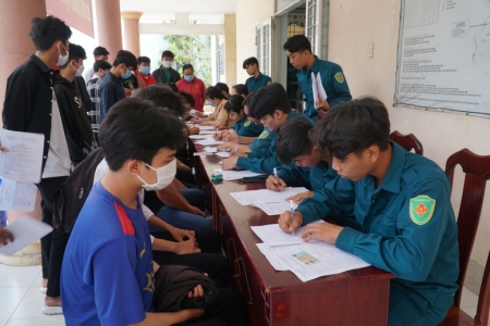 Vi phạm quy định về đăng ký nghĩa vụ quân sự bị phạt đến 30 triệu đồng