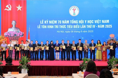 Tổng hội Y học Việt Nam kỷ niệm 70 năm thành lập, tôn vinh trí thức tiêu biểu