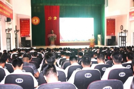 Khai giảng các lớp Trung cấp lý luận chính trị dành cho cán bộ tỉnh Hủa Phăn (Lào)