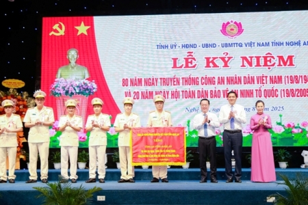 Nghệ An kỷ niệm 80 năm ngày truyền thống Công an nhân dân