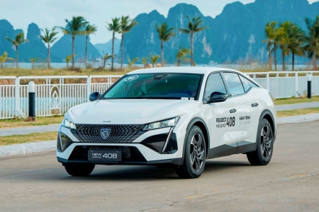 Thị trường ô tô Việt Nam tháng 7 chững lại, sedan và xe hybrid vẫn bứt tốc