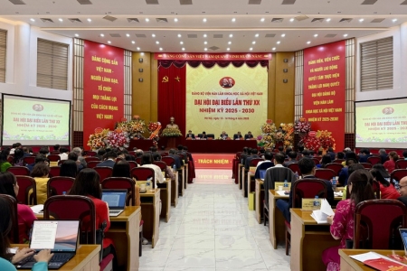 Đưa Viện Hàn lâm Khoa học xã hội Việt Nam phát triển ngang tầm với các cơ sở nghiên cứu tiên tiến trong khu vực và thế giới