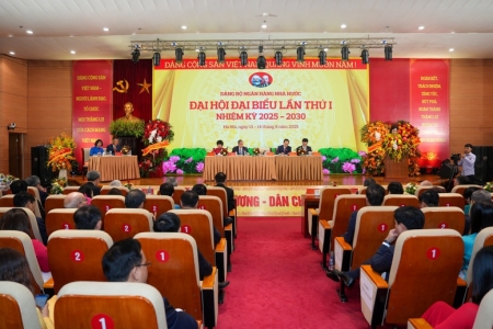 Hướng tín dụng vào các lĩnh vực ưu tiên, tạo điều kiện cho khu vực tư nhân tiếp cận vốn thuận lợi, lành mạnh