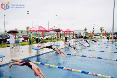 Khai mạc Giải Bơi học sinh, thanh thiếu niên, nhi đồng tỉnh Quảng Ninh