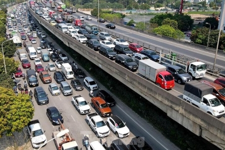 Việc sửa chữa khe co giãn, mặt đường vành đai 3 trên cao đã hoàn thành