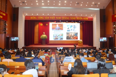 Quảng Ninh: Bồi dưỡng, tập huấn lý luận chính trị hè cho cán bộ, giảng viên, giáo viên