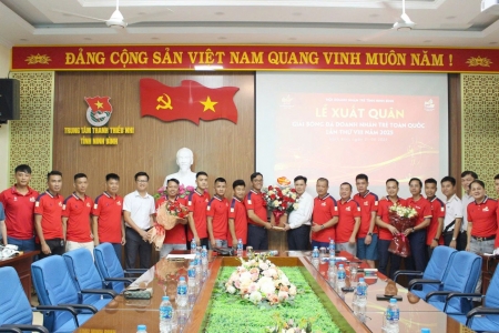 CLB Bóng đá Doanh nhân trẻ Ninh Bình chính thức xuất quân dự Giải toàn quốc lần VIII