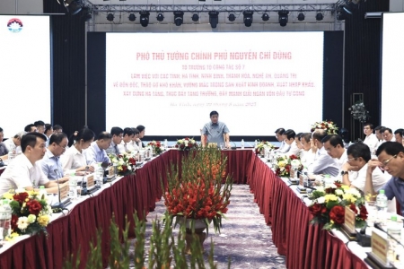 Phó Thủ tướng Nguyễn Chí Dũng làm việc với 5 địa phương để 'gỡ vướng', thúc đẩy tăng trưởng
