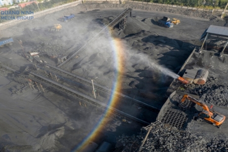 Quảng Ninh kiên định mục tiêu không đánh đổi môi trường lấy tăng trưởng