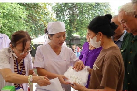 “Ngày hội chăm sóc sức khỏe” tại xã Triệu Sơn