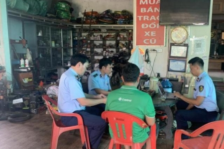 Nghệ An: Xử phạt cơ sở kinh doanh phụ tùng xe máy không đăng ký hộ kinh doanh