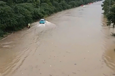 Bão số 10 gây thiệt hại nặng, hàng trăm vụ xe cơ giới chờ bảo hiểm bồi thường