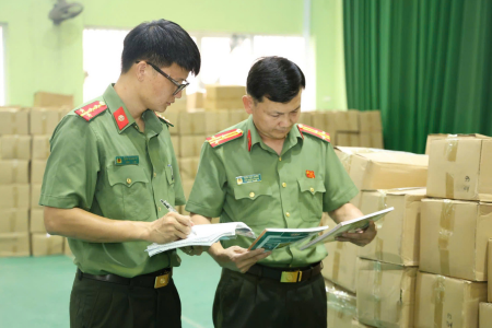 Bộ Công an gửi thư khen Công an tỉnh Bắc Ninh về chuyên án triệt phá đường dây sản xuất, buôn bán sách giáo khoa giả