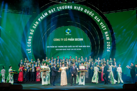 Những sản phẩm “Vươn mình tiến vào kỷ nguyên xanh” - Bài 46: Gạch ngói nghệ thuật cao cấp