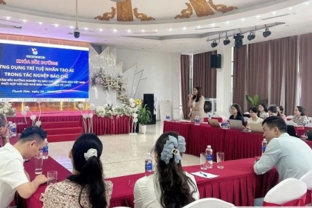 Khai giảng khóa bồi dưỡng “Ứng dụng trí tuệ nhân tạo trong tác nghiệp báo chí”