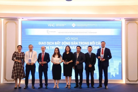 Giao dịch bất động sản: Cơ hội mở ra từ khung pháp lý mới, thách thức vẫn chồng chất