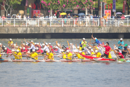Đà Nẵng khai mạc Giải đua thuyền truyền thống chào mừng Quốc khánh 2/9